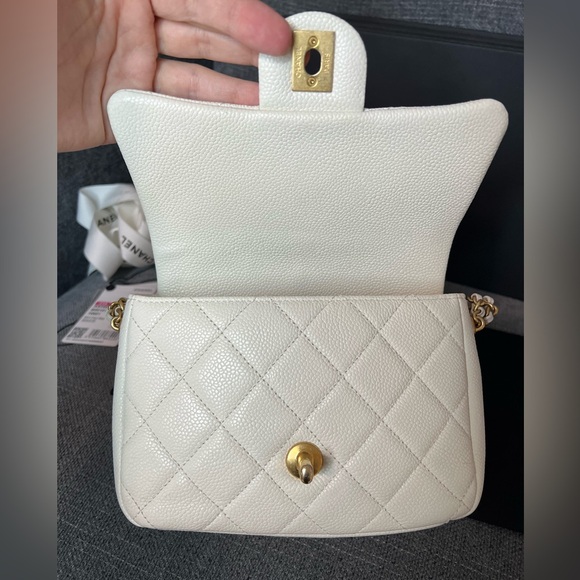 Chanel flap bag Chain soul mini caviar white - Picture 7 of 16